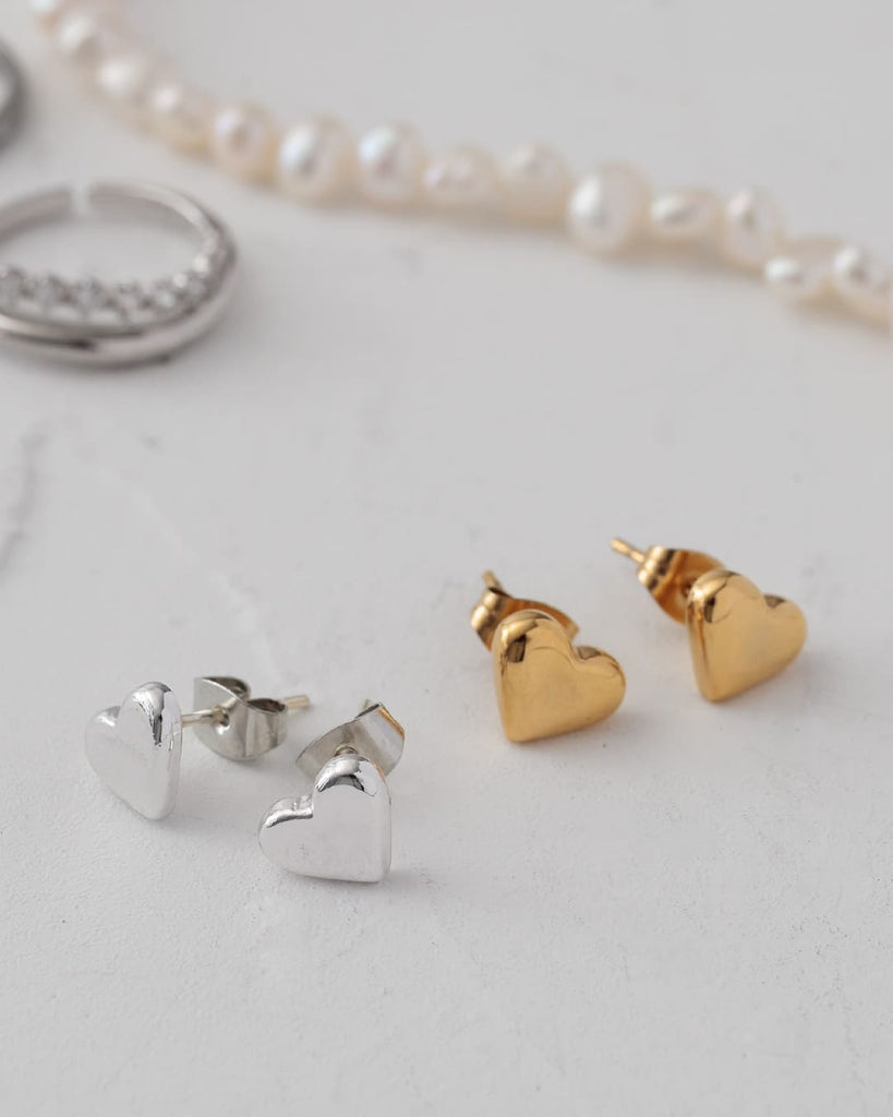 【18KGP】ミニハートチタンピアス【mina9月号掲載】