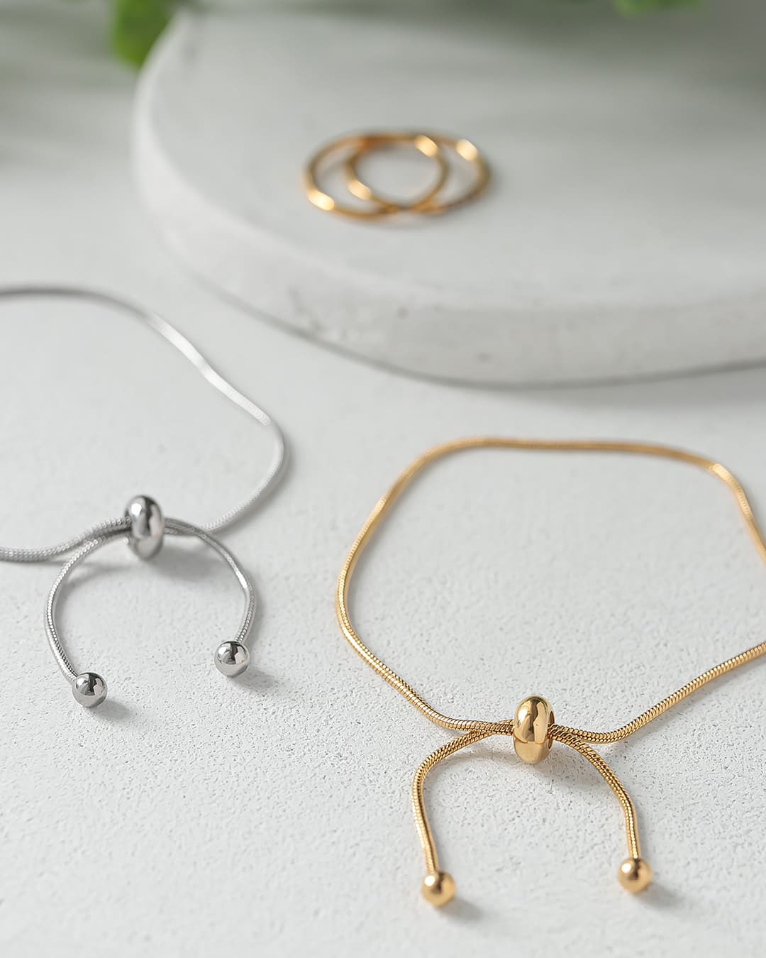 11/7(金)20:00～再入荷】【18KGP】ノットデザインブレスレット ND【NHK