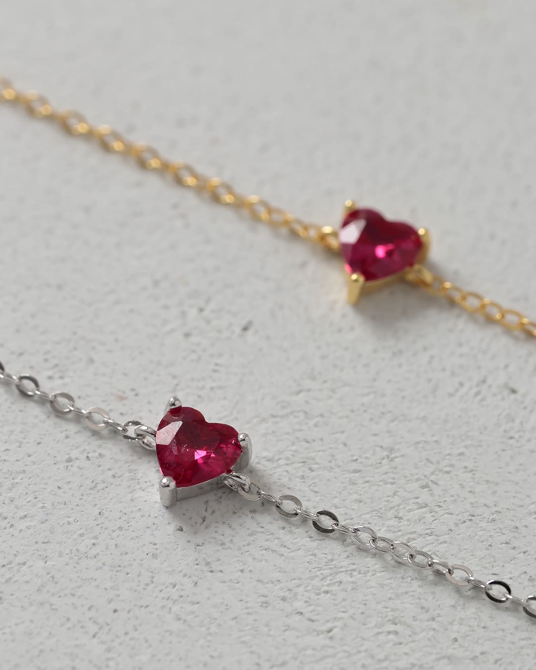【ルビー】内なる強さと美しさを引き出すハート 天然石 ブレスレット ルビーハートブレスレット