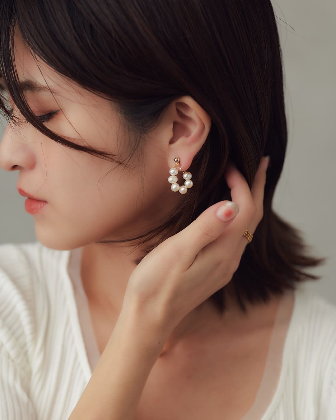 12/5(金)20:00～再入荷】【18KGP】6連淡水パールイヤリング【mina9月号