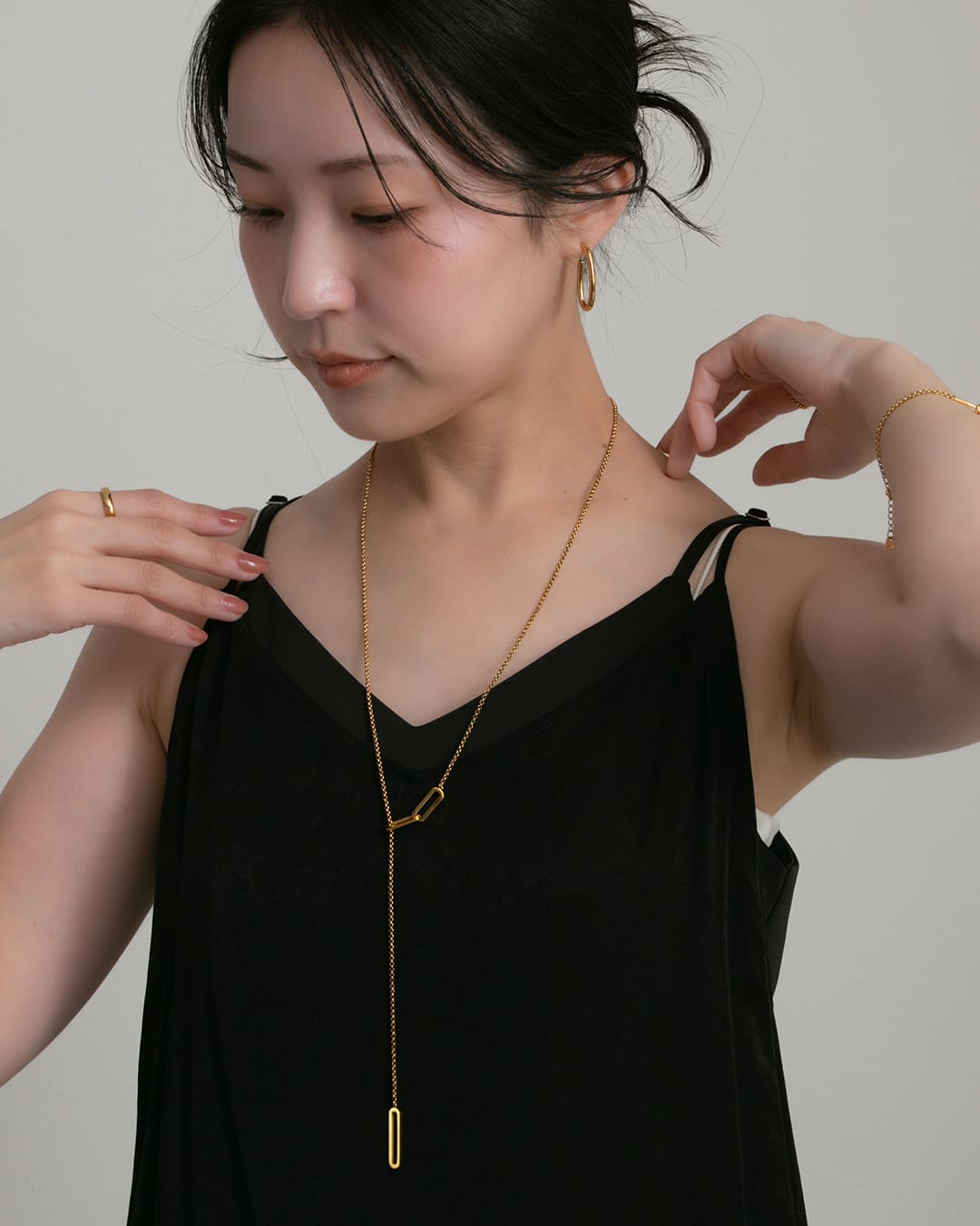 2/6(金)20:00～再入荷】【18KGP】ラウンドレクタングルモチーフロング