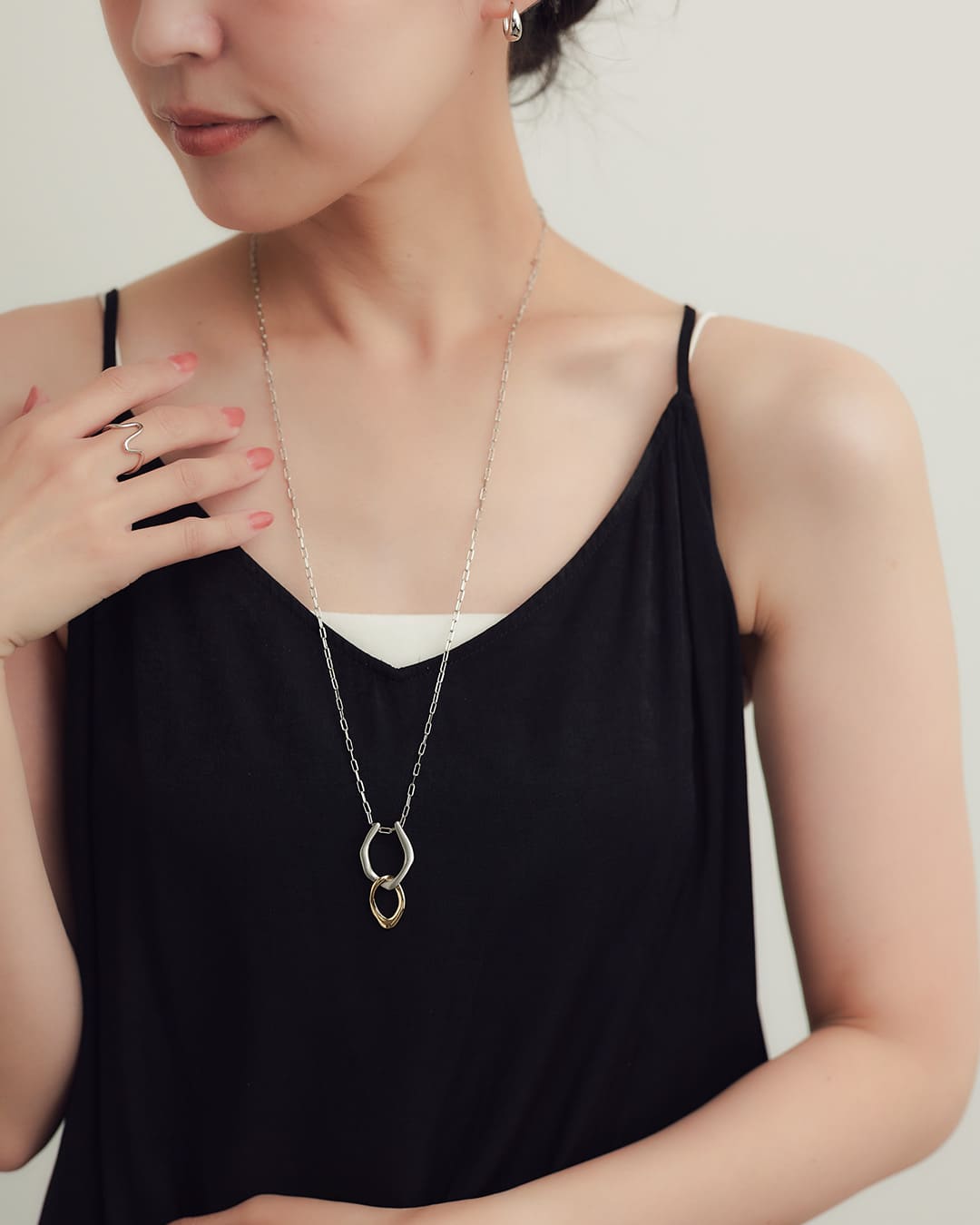 ジェムキングダム マリアモチーフ ロングネックレス おまけ付き スターモチーフロングネックレス(ネックレス) | al'aise