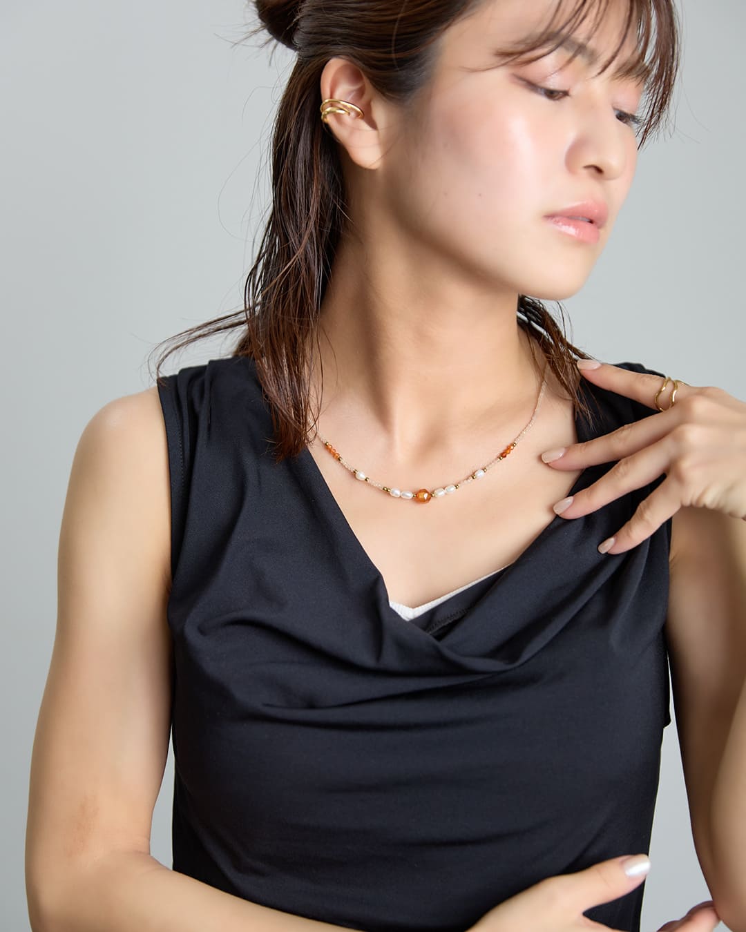 6/12(金)20:00～発売】【18KGP】アンバーカラーパールビーズネックレス