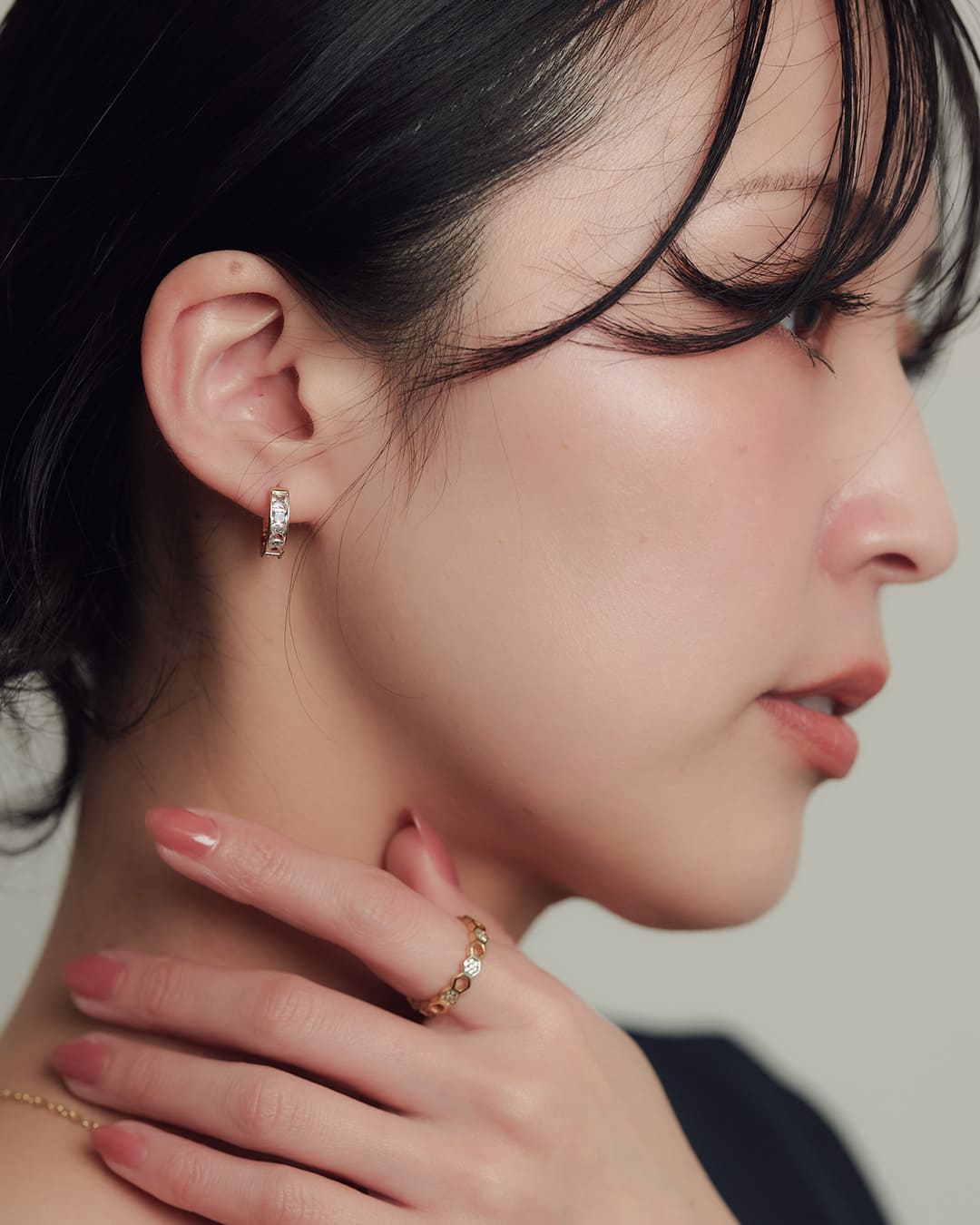 ラインストーンフープピアス【mina1月号掲載】 – ChooMia（チュミア）