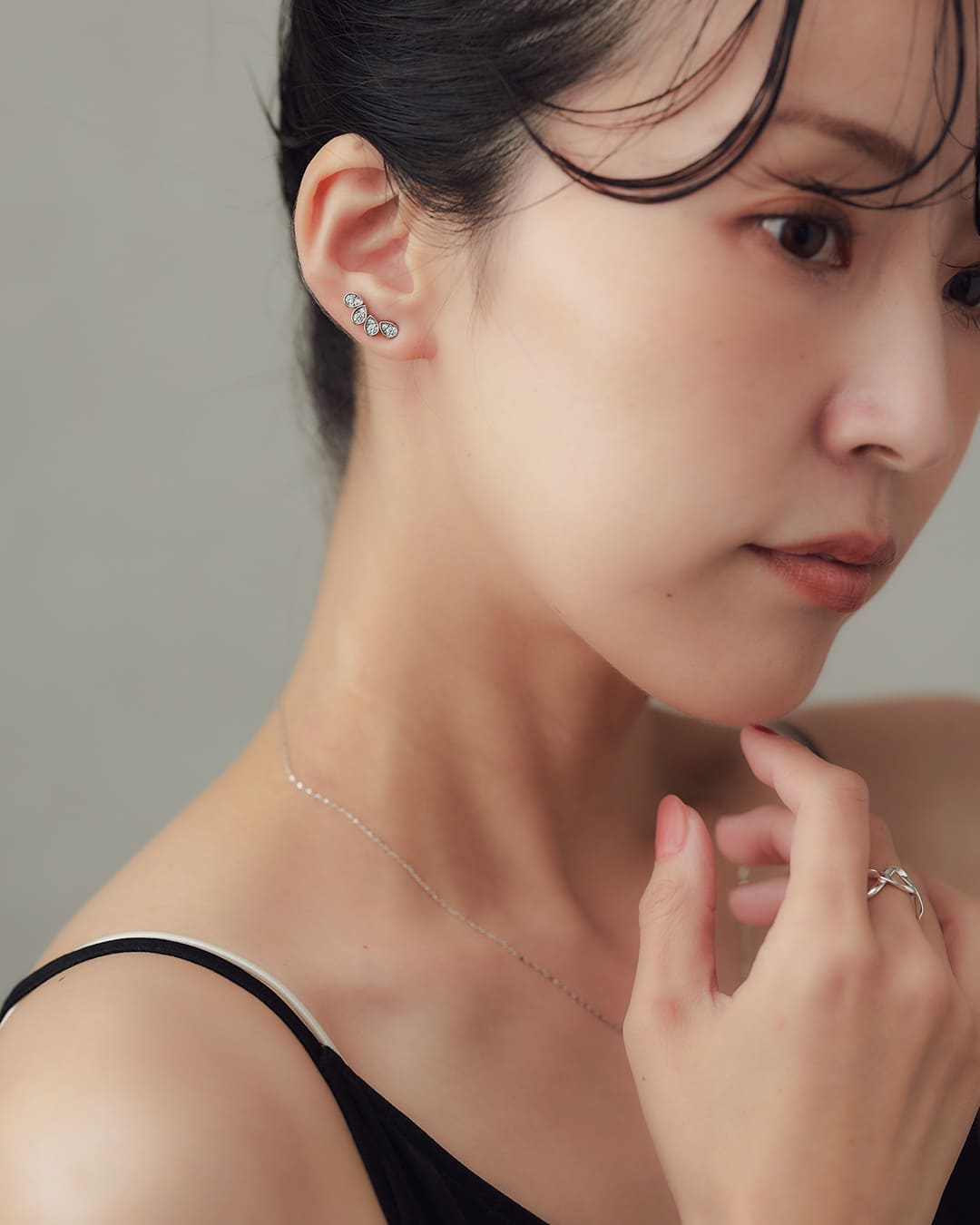 11/14(金)20:00～再入荷】【S925/18KGP】ドロップモチーフ4連ピアス