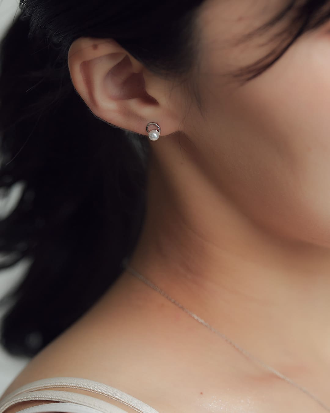 9/4(金)20:00～再入荷】【S925/18KGP】オーバル×淡水パールミニピアス