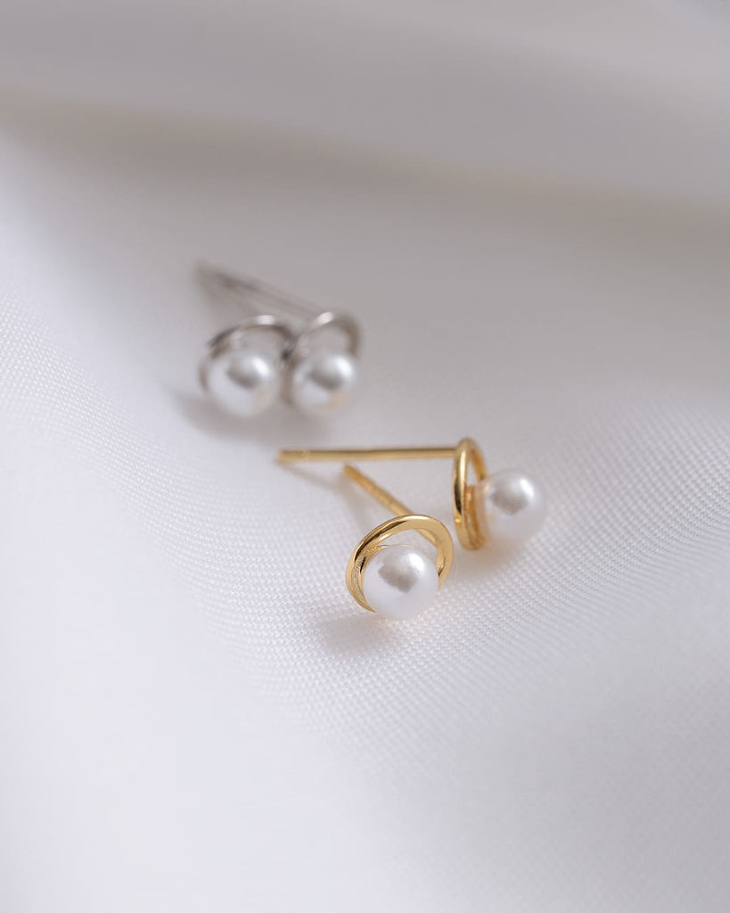 【S925/18KGP】オーバル×淡水パールミニピアス