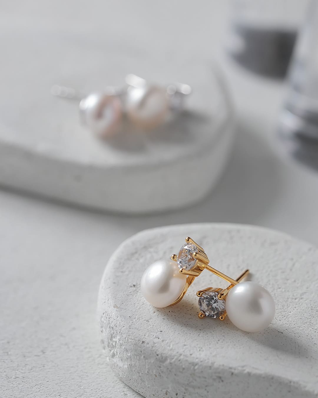 S925/18KGP】ジルコニア×淡水パールピアス – ChooMia（チュミア）
