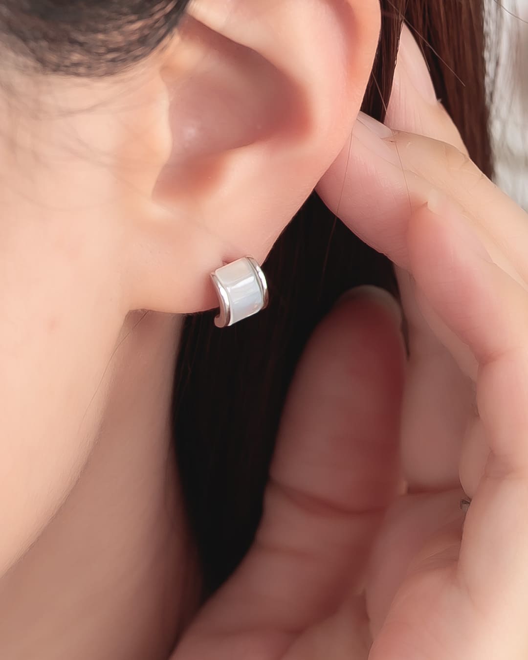 遺品整理/アクセサリー/イミテーション/まとめ売り/18k/刻印/リング/ピアス sv925 JAPAN刻印 イヤリングポスト 芯立ネジバネ式 ペア