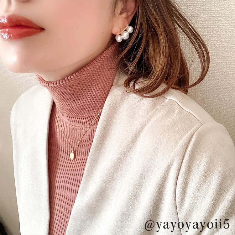 ３連バー パール 高見え ３連パール ゴールド ピアス 3連パールピアス – YUKINHA